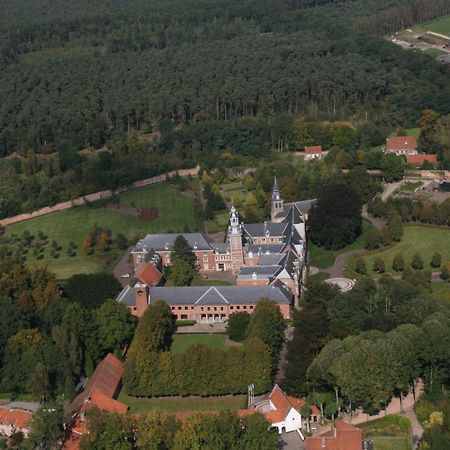 De Vrolijcke Bosmuis Bed & Breakfast Bergeijk Bagian luar foto